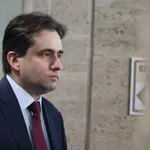 ДАНС да разкрие истинските собственици на стратегически обекти, поиска ДБ