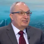 Иван Костов коментира ретроградния учителски синдикат