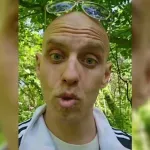 Нацелиха Капитана с тоалетна хартия