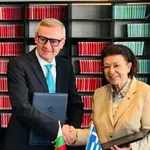 София връща на Атина 48 реликви срещу мощите на цар Самуил