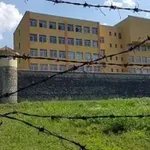 Двама затворници избягаха. Наш град почерня от полиция