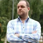 Сандов търси втора работа, за да плаща на адвокатите