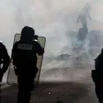 15-годишен загуби ръката си при протеста във Франция