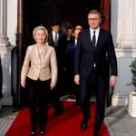 Скопие тръгва към Европа, но не се знае кога ще стигне