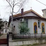 Настоятелството на 150-годишен русенски храм моли за помощ миряните