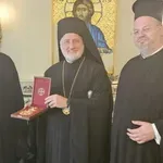 Ще отведе ли патриарх Вартоломей в Константинопол неръкоположения епископ Дионисий?