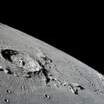 НАСА публикува над 11 000 изображения и видеозаписа на луната