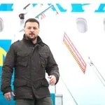Зеленски пристигна във Великобритания, благодари на краля