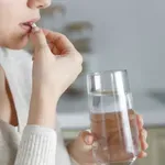 Пийте хапчето с чешмяна, а не с минерална вода