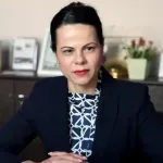 Министър Ивкова: Предлага се €1550 евро възнаграждение за лекарите специализанти по държавна поръчка