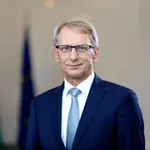 Николай Денков: Какво е правил Бинев на събитията на Йотова?