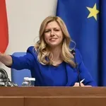 Атанас Атанасов поиска оставката на Михаела Доцова