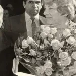 Как Желю Желев, бидейки Президент, слезе от лимузината и лично буташе закъсалата в снега кола на жена ми