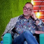 Кой организира менте изложба в памет на Любен Дилов - син и прибира парите?