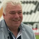 Зума: Ние не сме свикнали някой да ни подарява нещо!