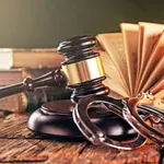 Осъдиха на 7 години затвор мъж, откраднал 9000 лева след побой във Враца