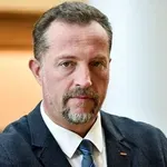 Иво Дугин на*ран от шубе: В неделя идват троловете и войнолюбците!