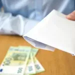 София гони 3800 лева средна заплата, Враца я следва