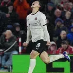 Мидтиланд потопи Нотингам в сълзи