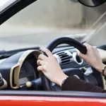 Хванаха жена в Румъния да шофира със 176 км/ч, бързала „за да не ѝ изгорят козунаците”