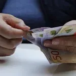 КНСБ: Средната заплата у нас ще стигне 3200 евро
