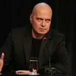 Слави Трифонов: Машините са опорочени!