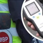 ФИРКАН ДО КОЗИРКАТА: Пиян подкара общински камион, помля го в Слънчев бряг