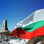 РЪСТ НА ПЪТУВАНИЯТА ЗА ПРАЗНИКА: 48 000 качват Шипка за 3 март!