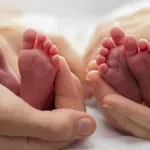КАЗУСЪТ С РАЗМЕНЕНИТЕ БЕБЕТА: Съдът реши - едната майка е съпричастна към случилото се