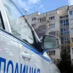 ДА ЖИВЕЕШ В СТРАХ! Психично болен тормози цял блок
