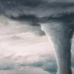 СМЪРТОНОСНО ТОРНАДО В АНТАЛИЯ! Четирима загинаха (СНИМКА + ВИДЕО)