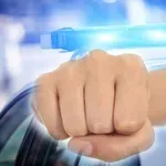 Нападнаха журналисти с ритници и камъни край избирателна секция