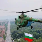 НЕБЕТО НАД СОФИЯ ЩЕ ГЪРМИ! Военните без парад, но с въздушно шоу