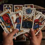 МАГ ЗОДИАК: Стрелците смело напредват, Близнаците взимат решения (СЕДМИЧЕН ТАРО ХОРОСКОП НА МАГ РОЗАЛИ ЗА 26.01. – 01.02.)