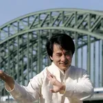 ДЖЕКИ ЧАН СЕ ГОТВИ ЗА СБОГУВАНЕТО СИ!