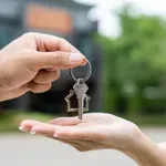 Намаляват сделките с имоти след еврото