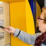 ГОЛЯМА РАДОСТ! Пенсиите на 355 000 работещи възрастни ще бъдат преизчислени от 1 април