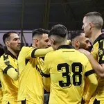 Ботев Пд уреди двама нови