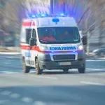 Момиче е с опасност за живота след тежка катастрофа