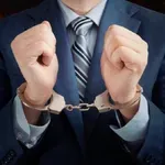 Арестуваха кмет за изготвяне на фалшиви документи за пенсии