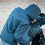 Млад мъж е с опасност за живота след меле
