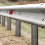 Въпреки лобито на мантинелите: Бургас бори джигити с бетонни прегради!
