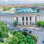 Рейтингът на университетите: Доходите на висшистите скочиха три пъти