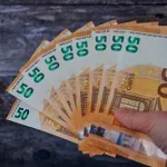 Истинският риск при еврото не е курсът, а фалшивите банкноти