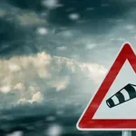 Сняг заваля на проходите Превала и Пампорово