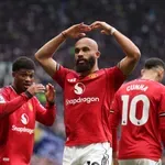 Нов провал за Манчестър Юнайтед, "чуковете" наказаха "червените дяволи"