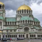 ОТ 1 ДЕКЕМВРИ: Махат депутатския паркинг пред "Александър Невски"!