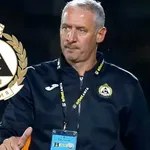 Треньор напусна Славия