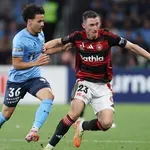 Цял мач за Божидар Краев при победа над лидера