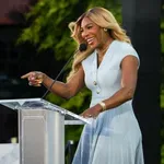 Серина Уилямс готви сензационно завръщане на корта?